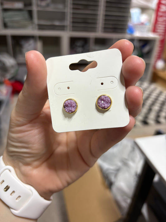 In stock earrings 8mm