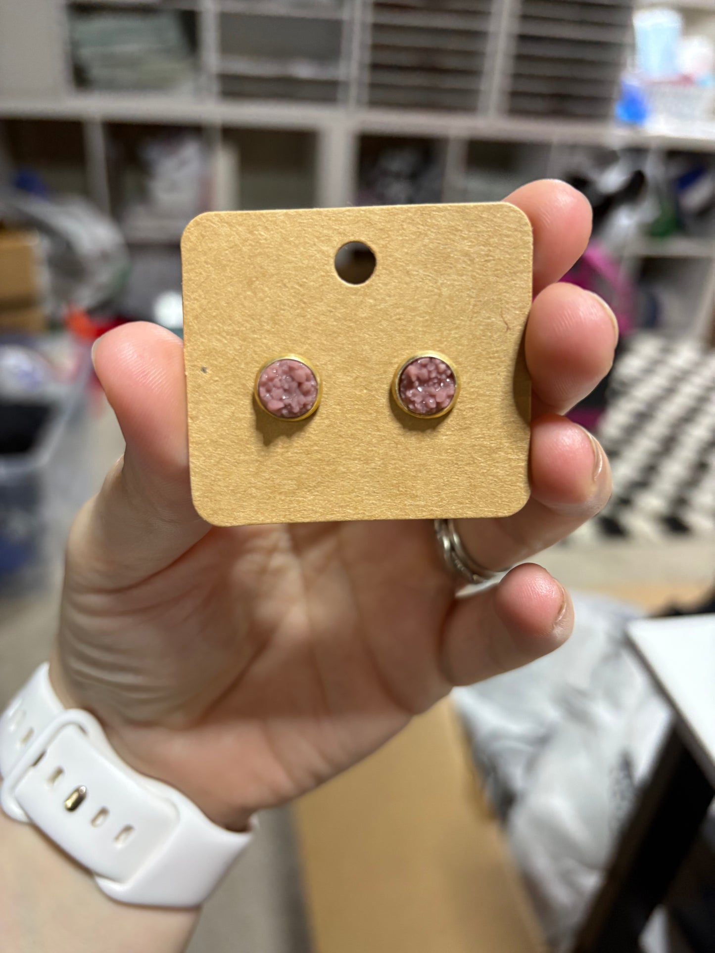 In stock earrings 8mm