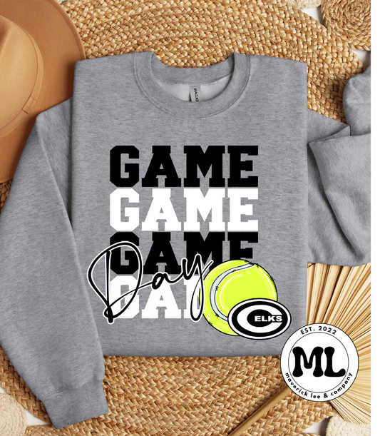 Scrolling game day Centerville tennis