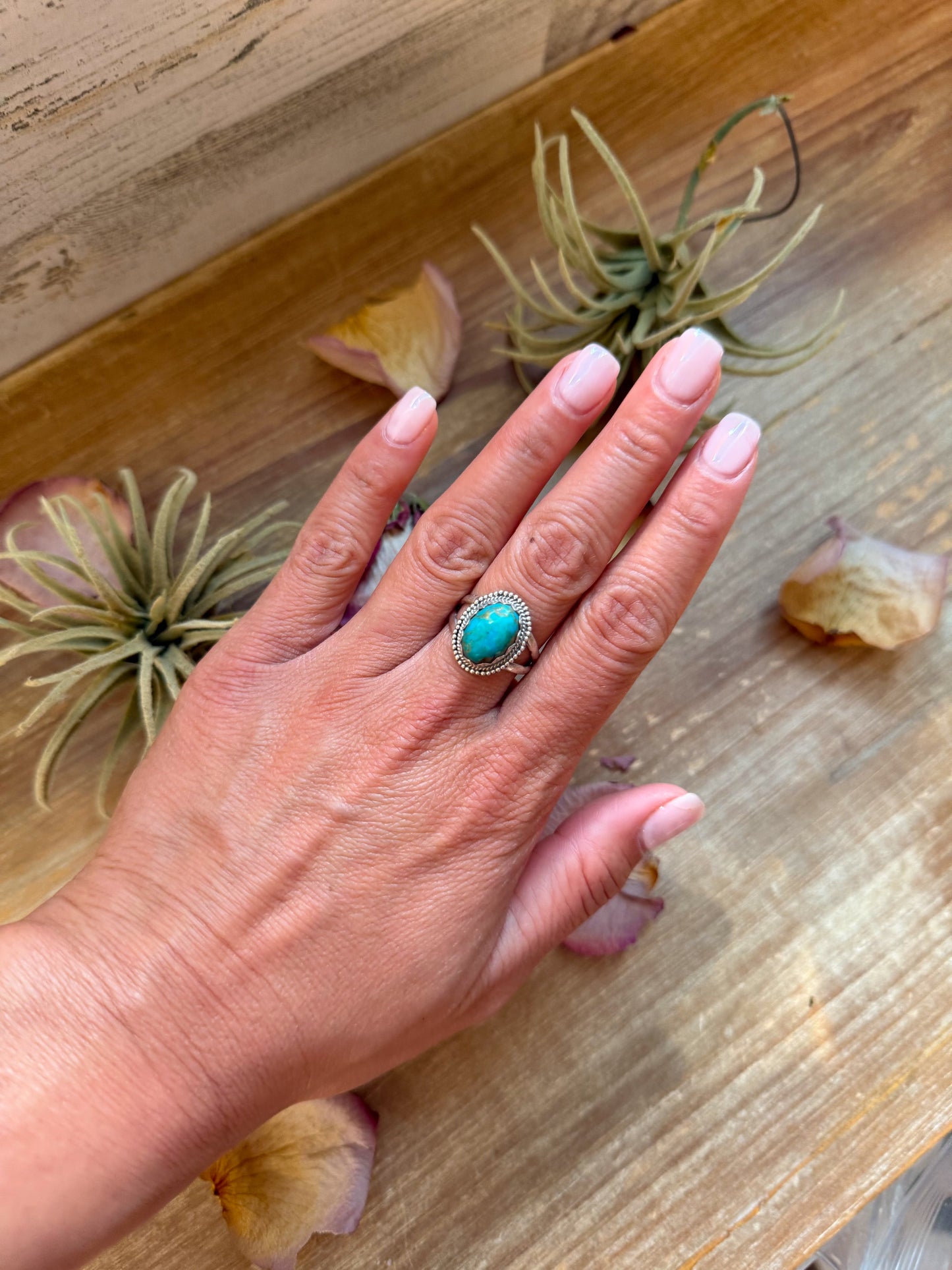 Kingman Turquoise Sterling Silver Ring – Size 8.5